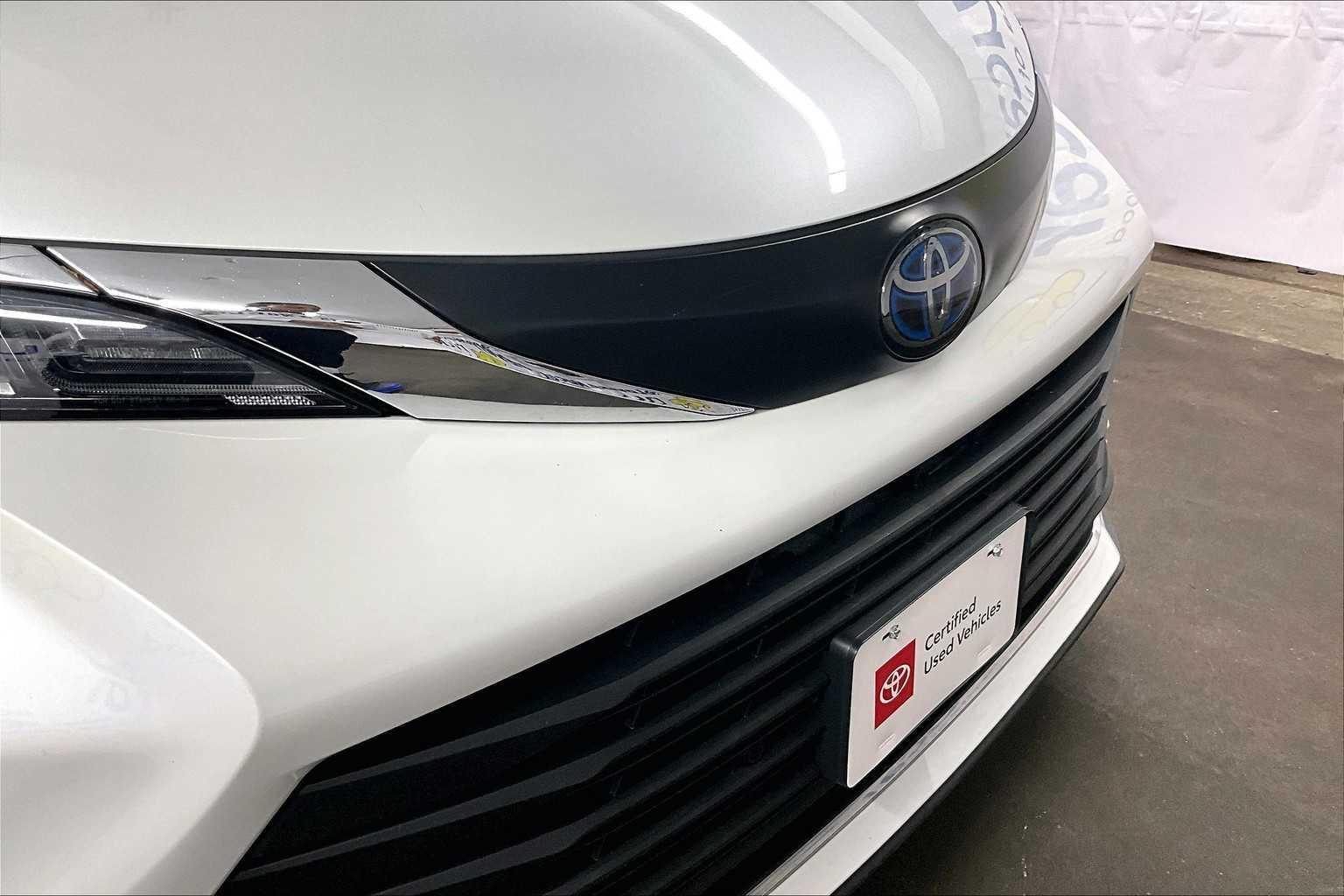 2022 Toyota Sienna XLE - Photo 32