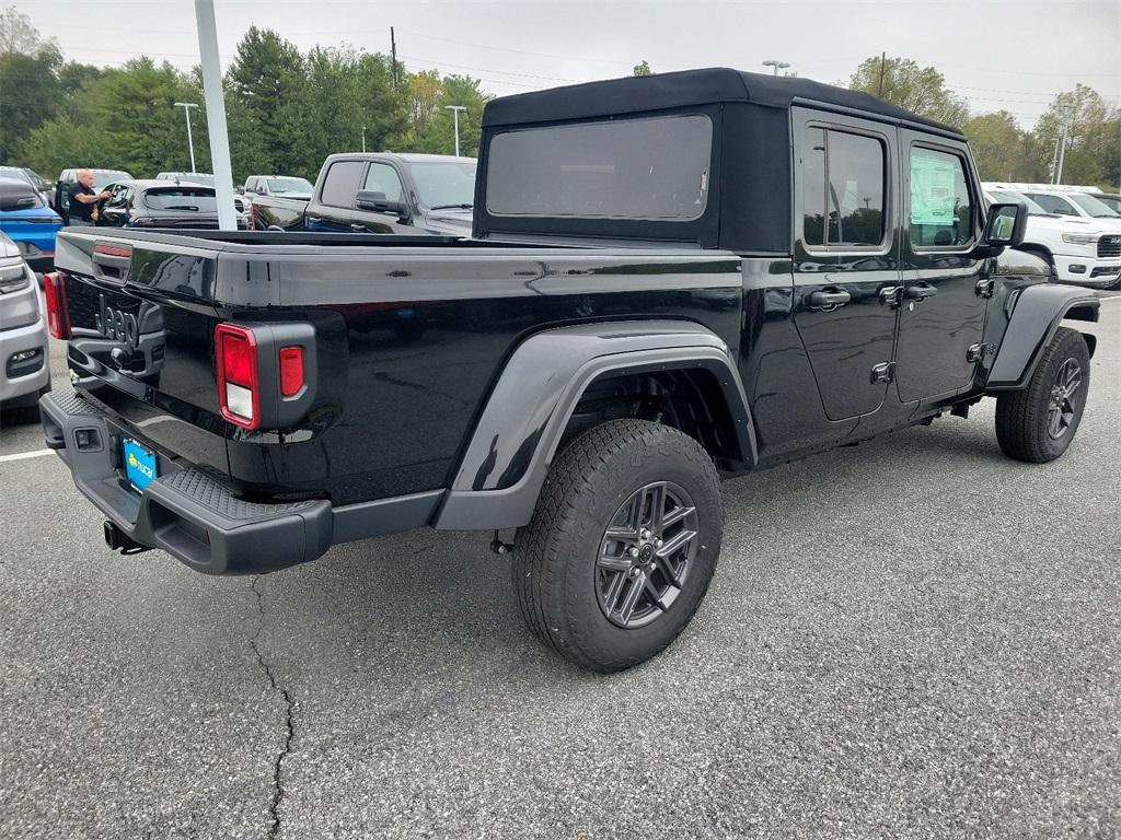 2024 Jeep Gladiator Sport - Photo 4