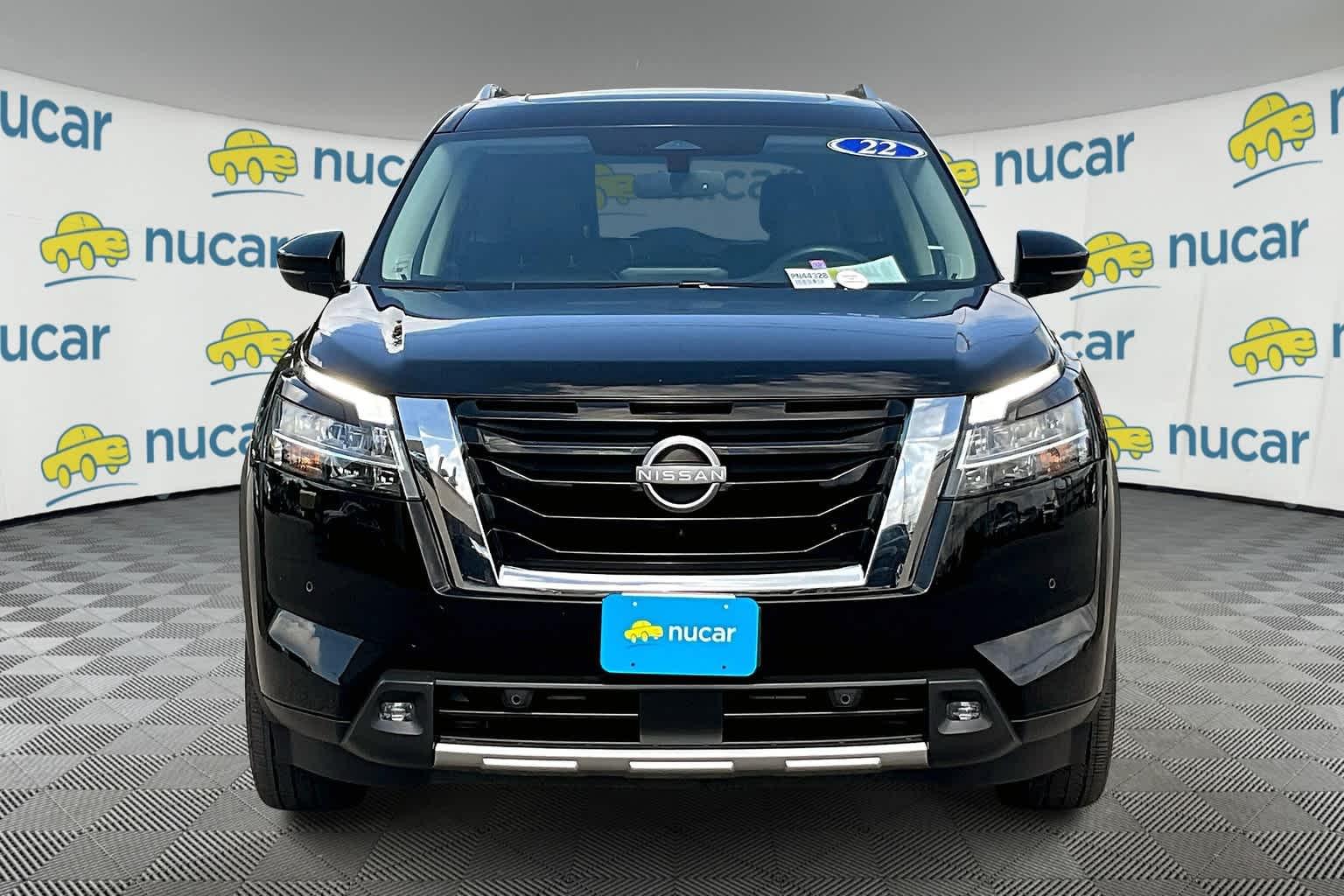 2022 Nissan Pathfinder Platinum - Photo 2