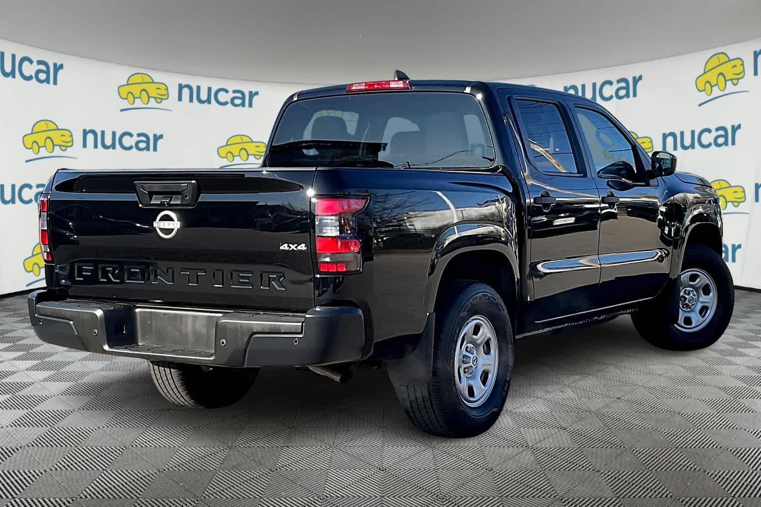 2022 Nissan Frontier S Crew Cab 4x4 Auto - Photo 6