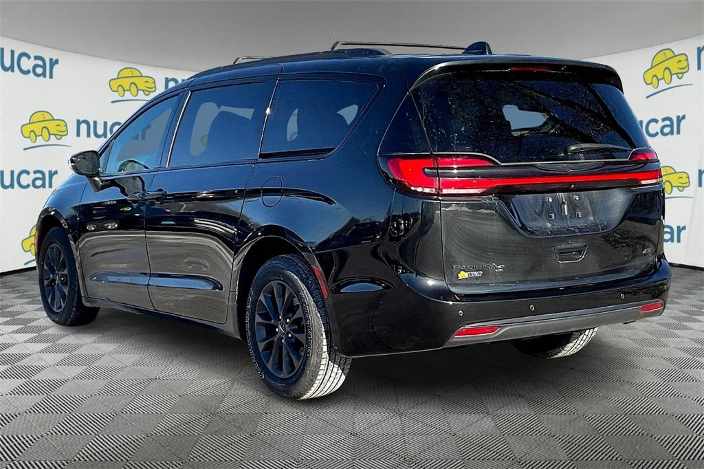 2022 Chrysler Pacifica Touring L - Photo 4