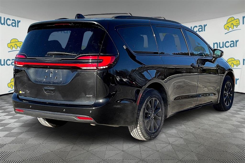 2022 Chrysler Pacifica Touring L - Photo 6