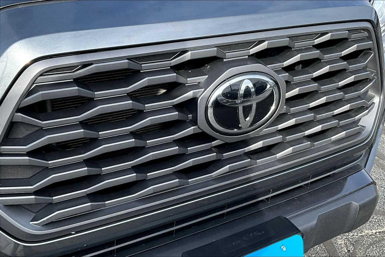 2022 Toyota Tacoma SR5 - Photo 32