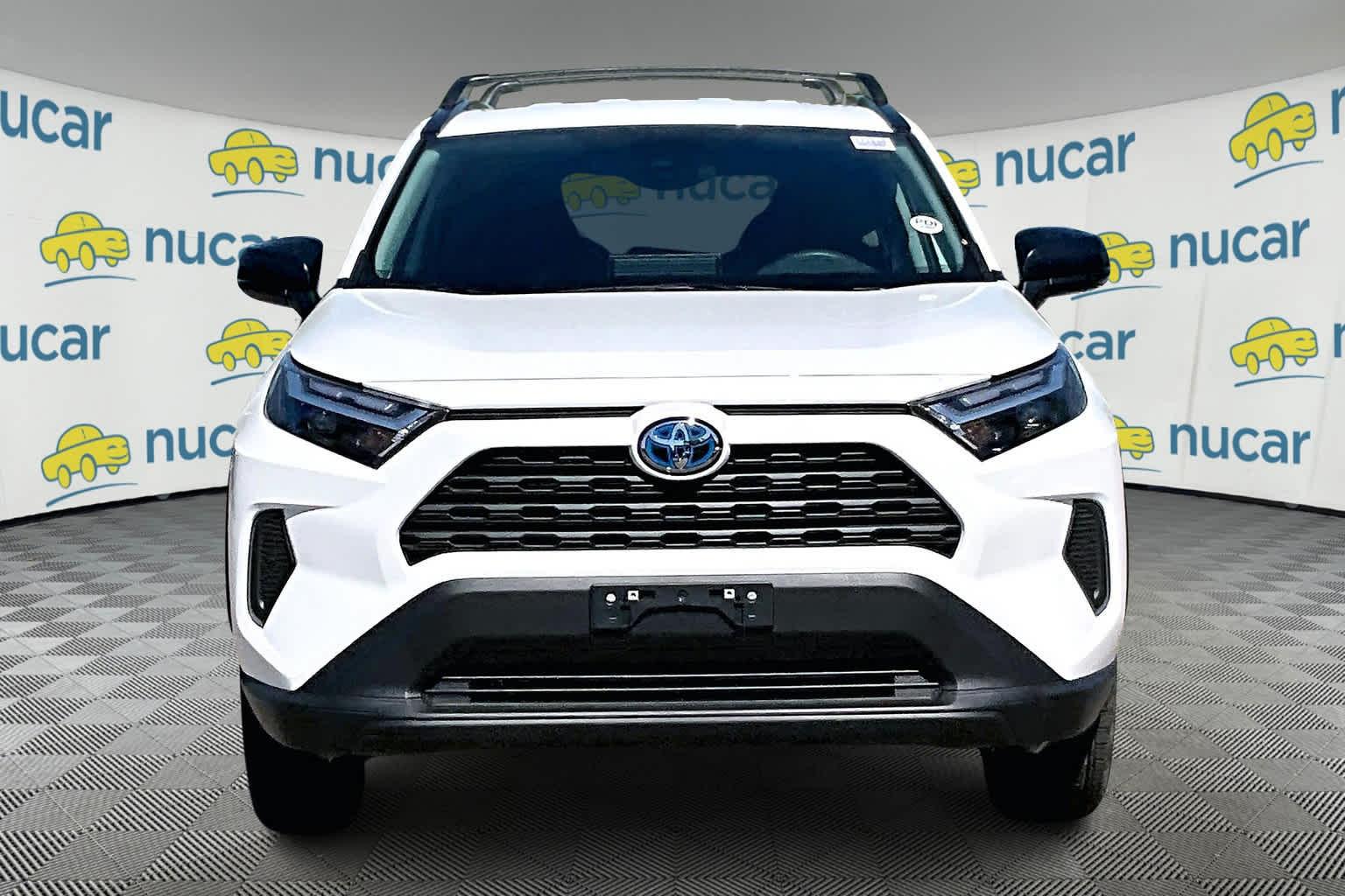 2024 Toyota RAV4 Hybrid LE - Photo 3