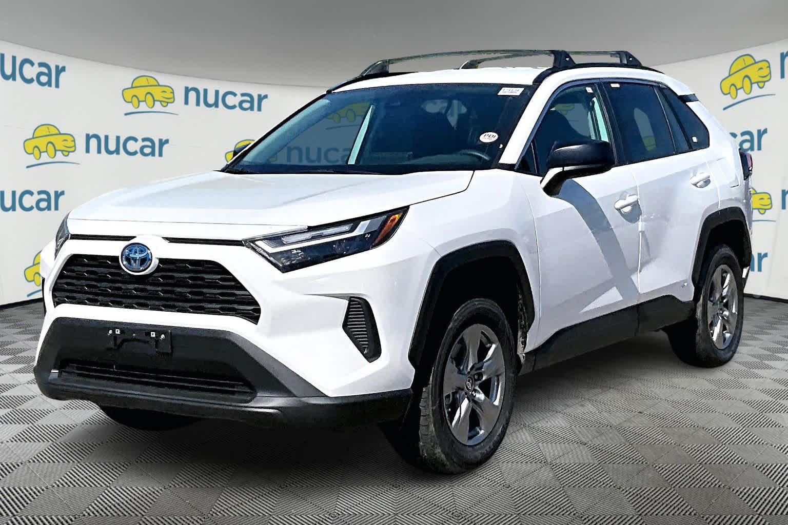 2024 Toyota RAV4 Hybrid LE - Photo 4