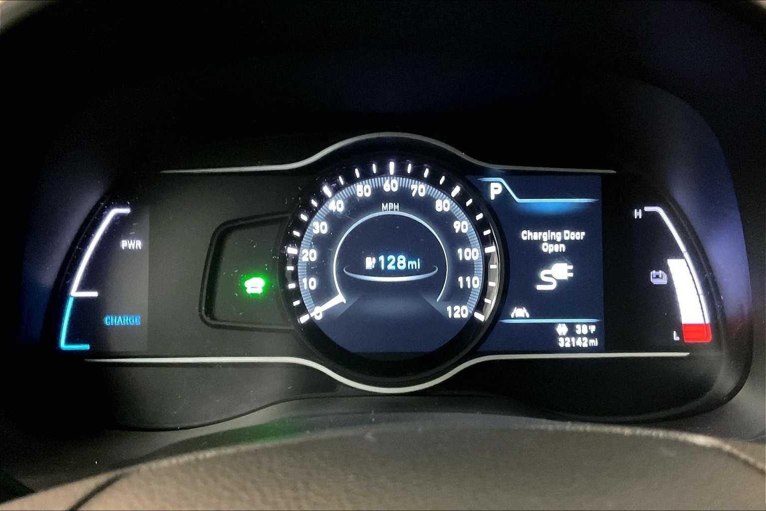 2021 Hyundai Kona Electric SEL - Photo 24