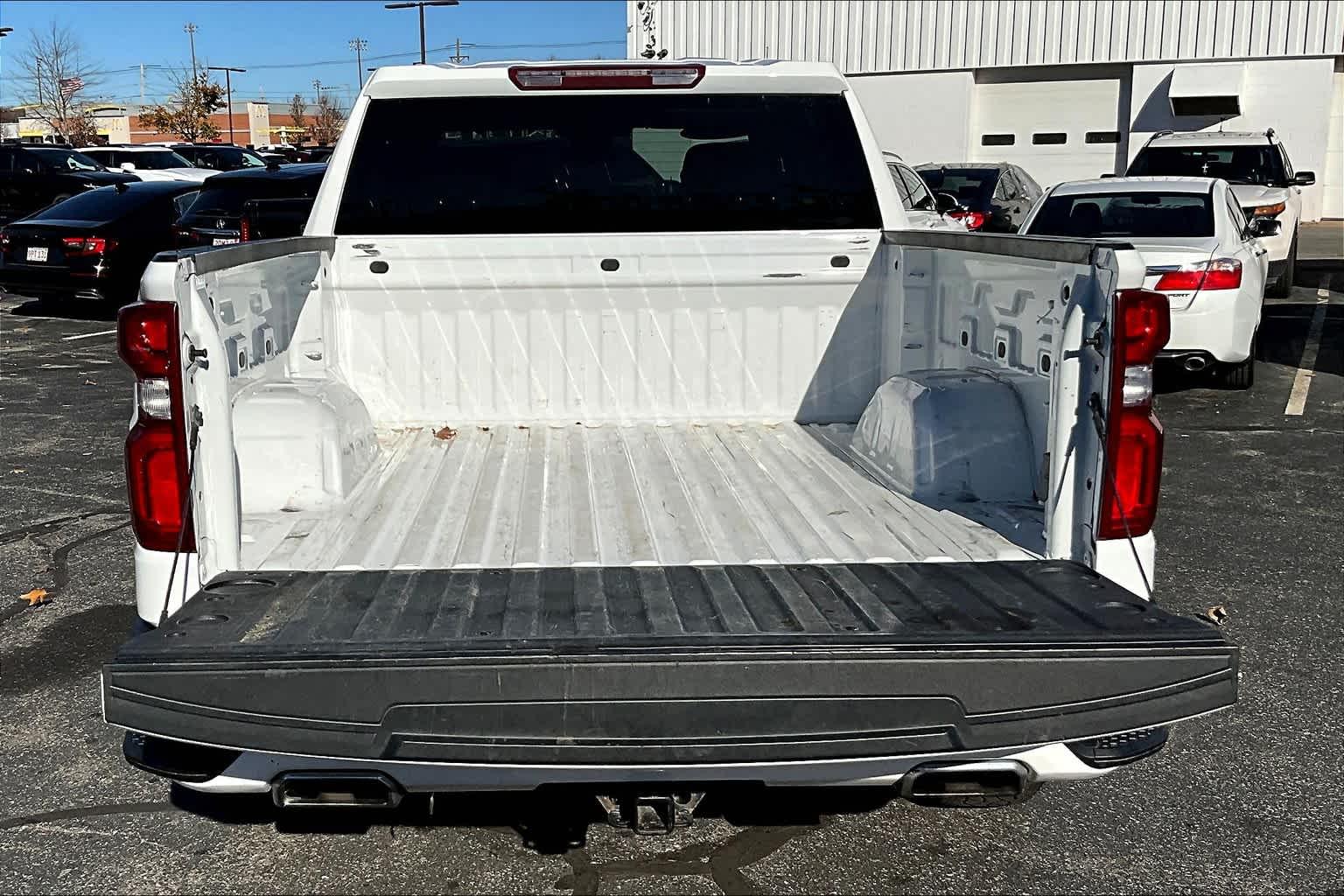 2022 Chevrolet Silverado 1500 RST 4WD Crew Cab 147 - Photo 30