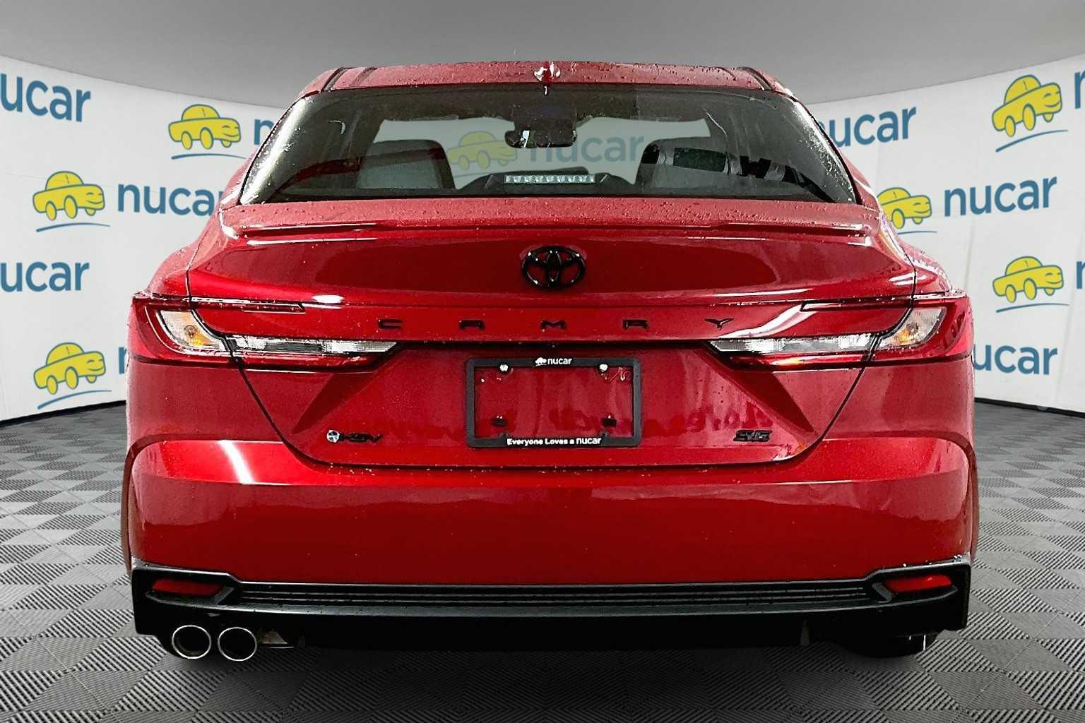 2025 Toyota Camry SE - Photo 6