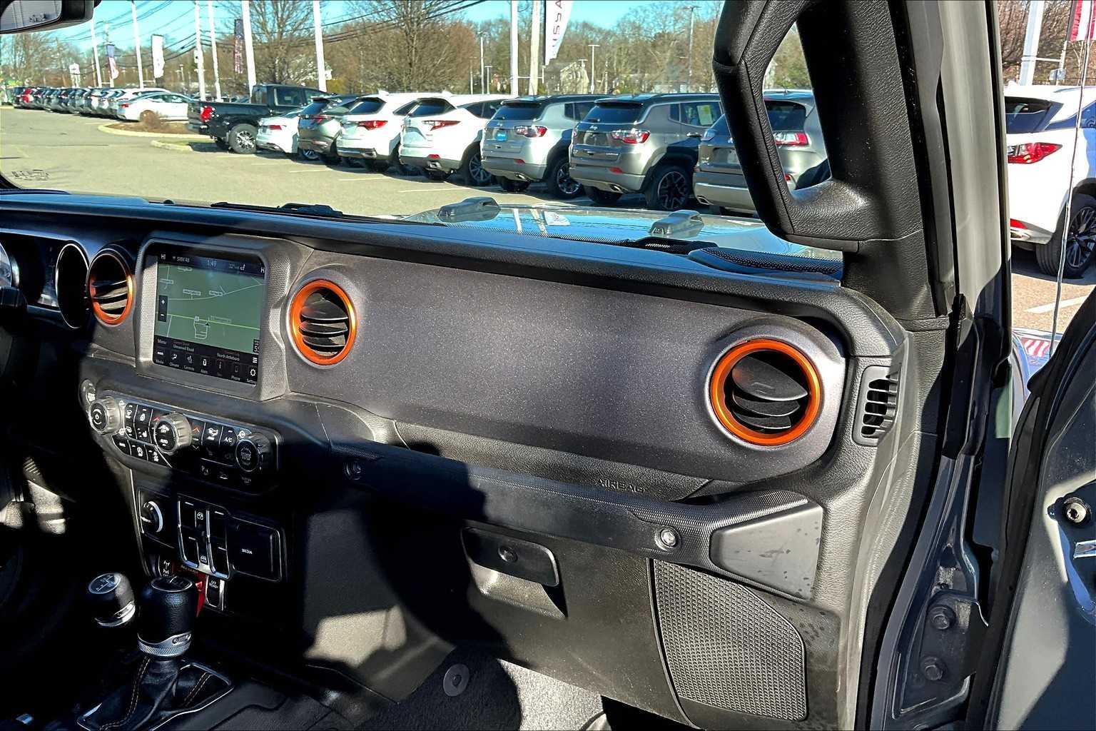 2021 Jeep Gladiator Mojave - Photo 13