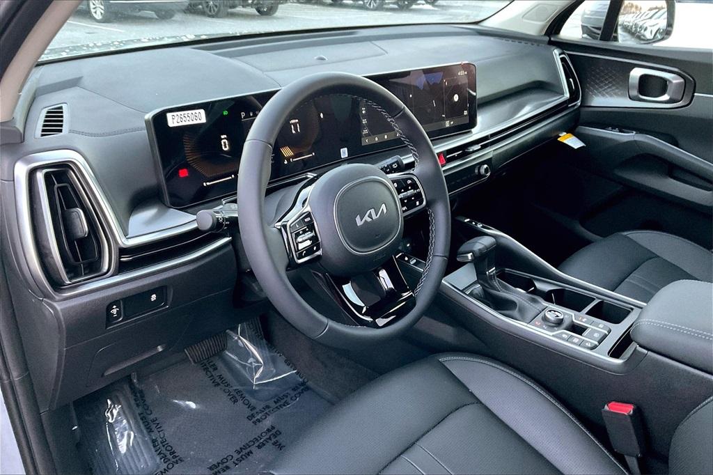 2025 Kia Sorento S - Photo 9