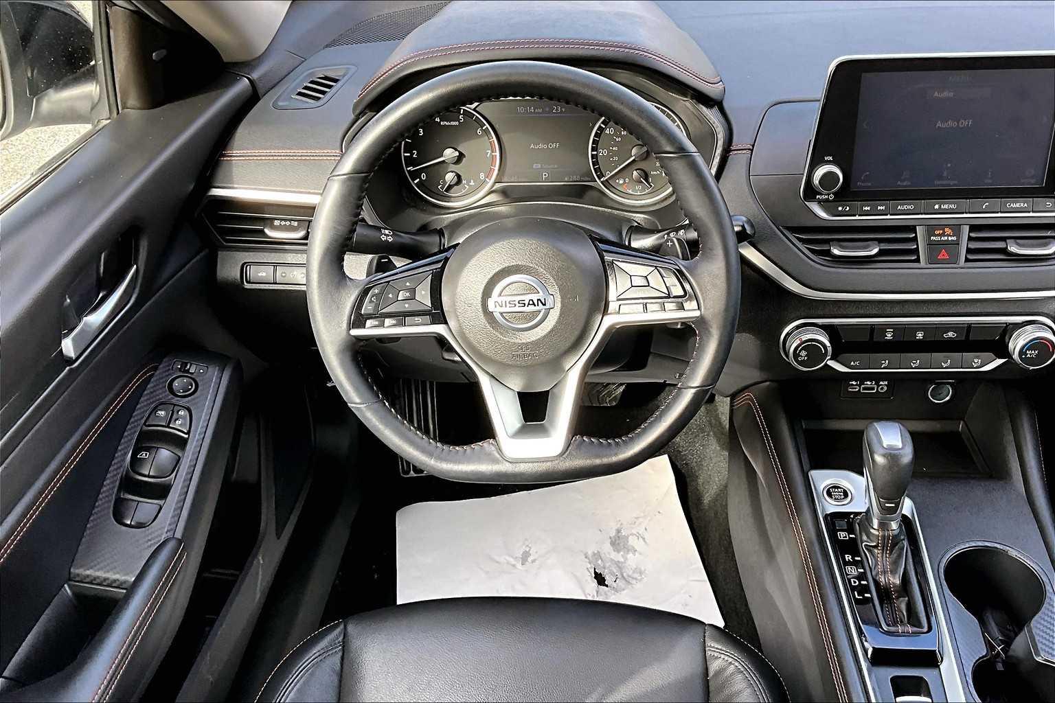 2020 Nissan Altima 2.5 SR - Photo 17