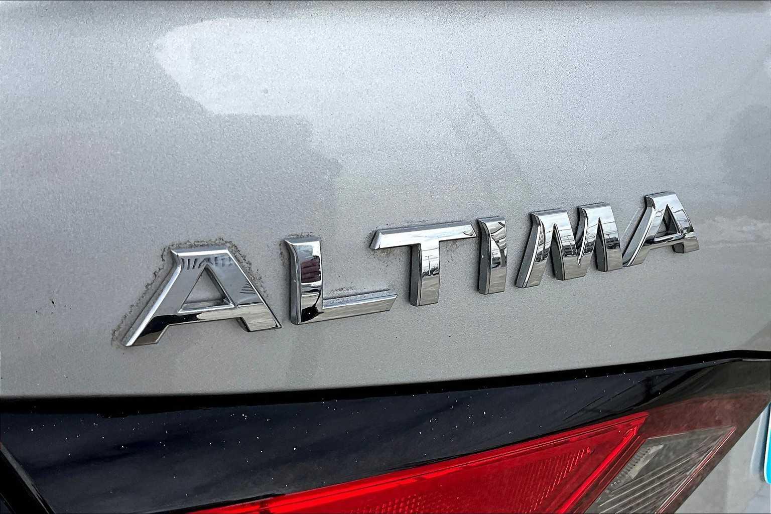 2020 Nissan Altima 2.5 SR - Photo 27