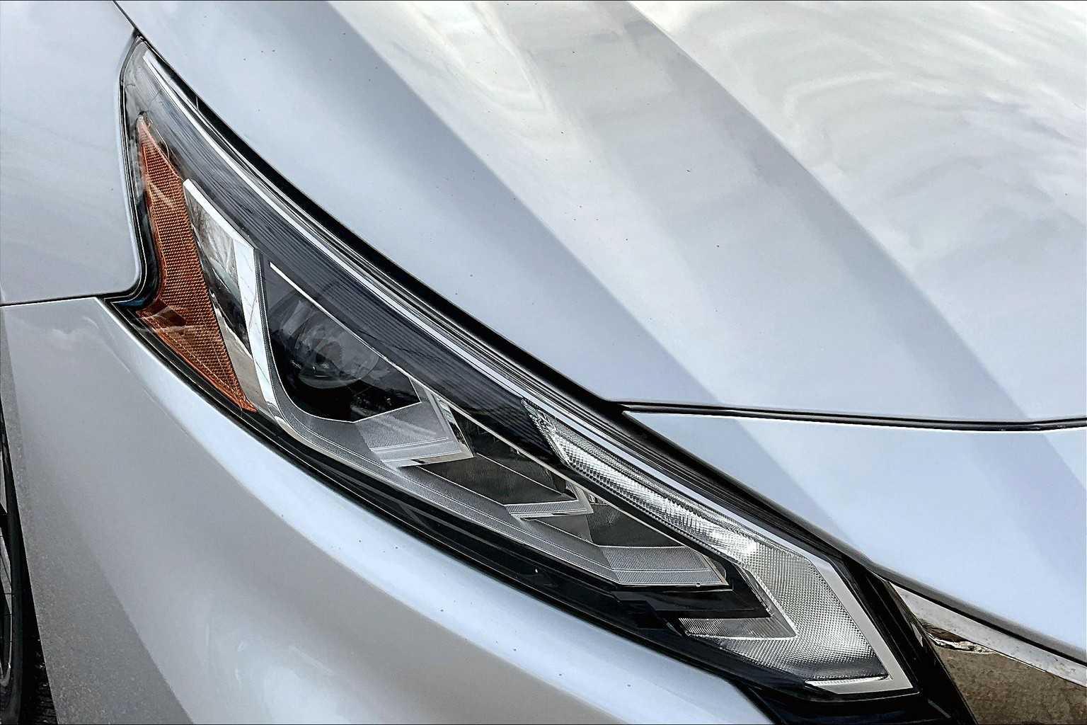 2020 Nissan Altima 2.5 SR - Photo 30