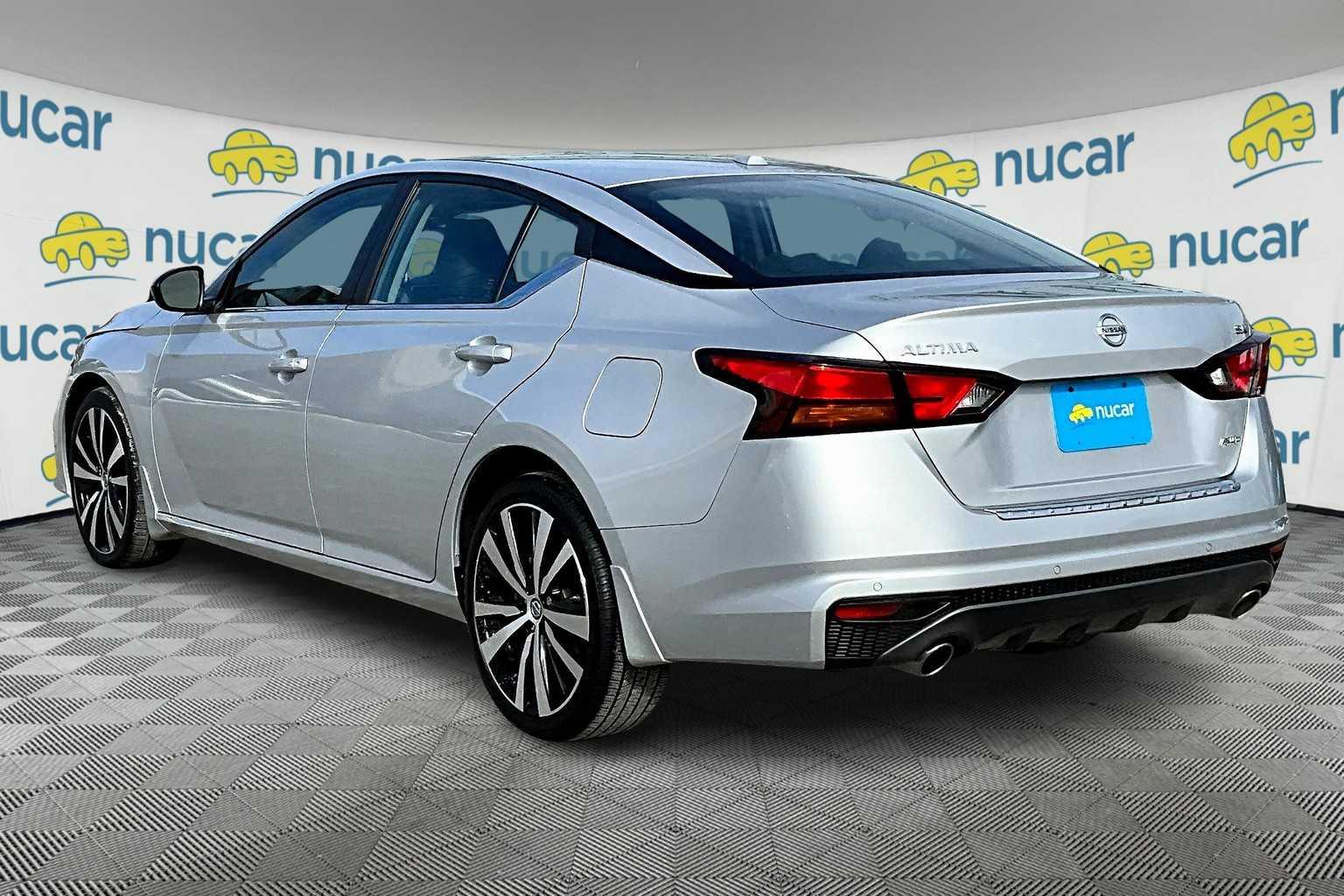 2020 Nissan Altima 2.5 SR - Photo 4