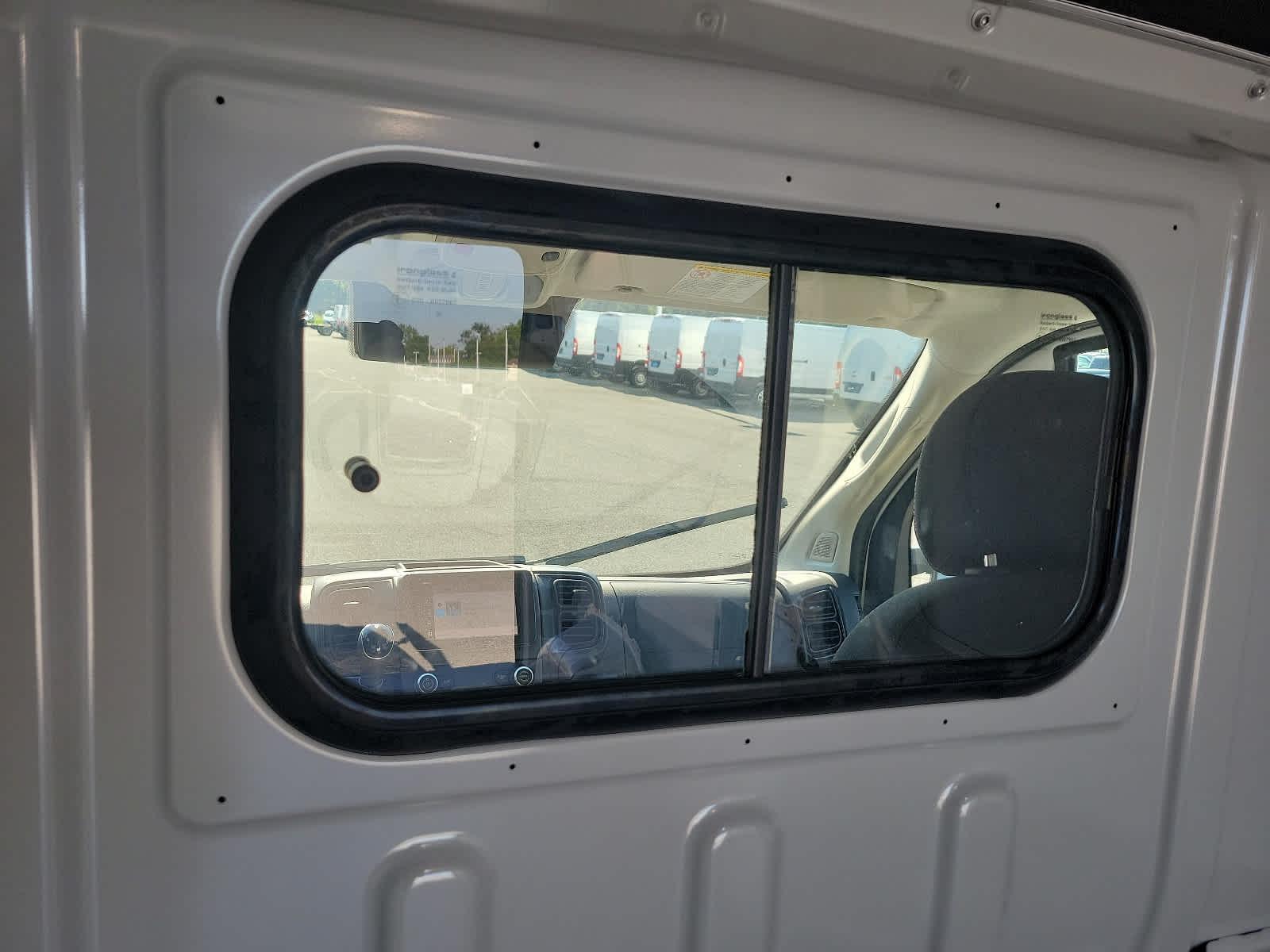 2024 Ram ProMaster 2500 High Roof - Photo 19