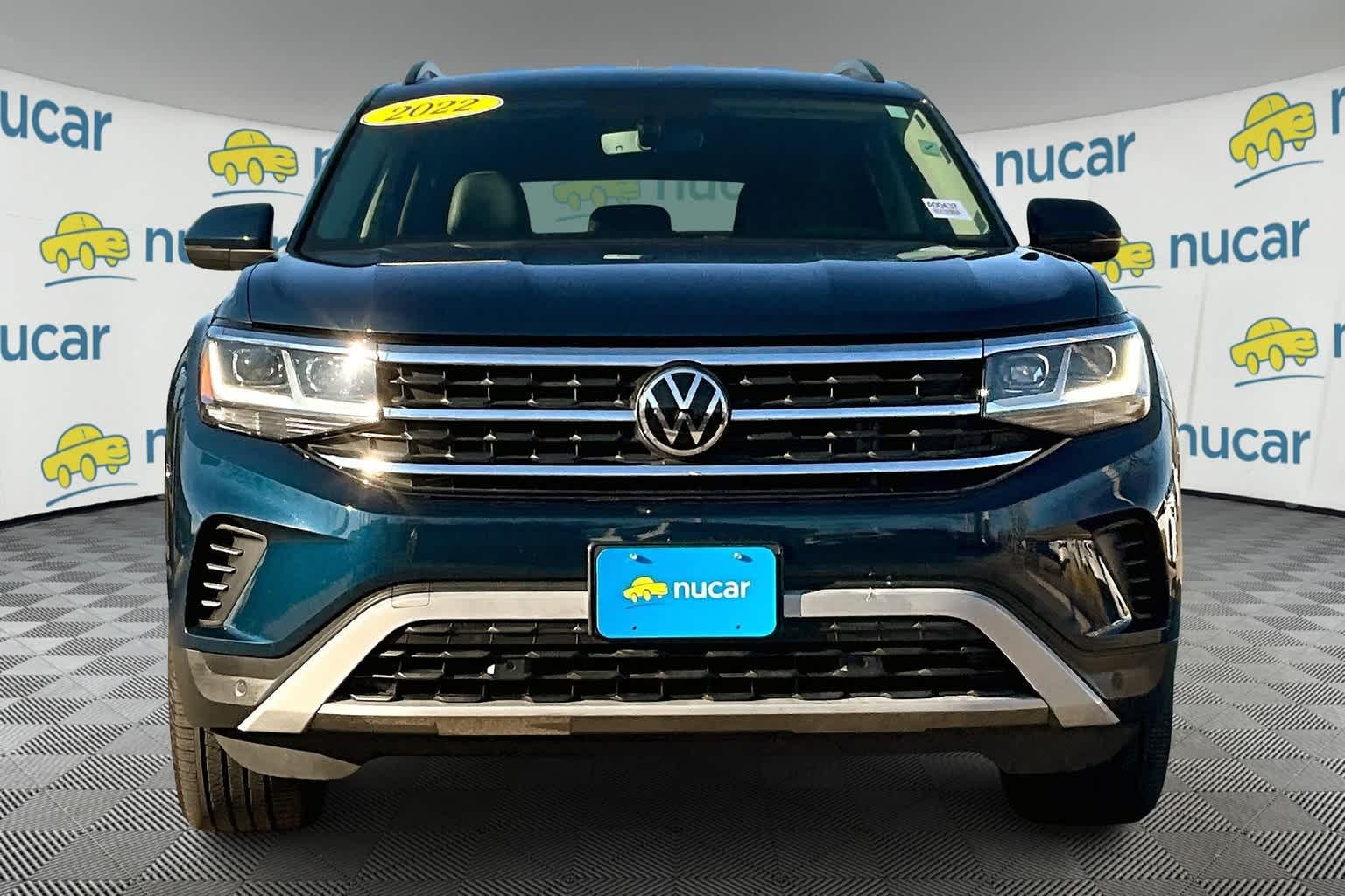 2022 Volkswagen Atlas 3.6L V6 SE w/Technology - Photo 2