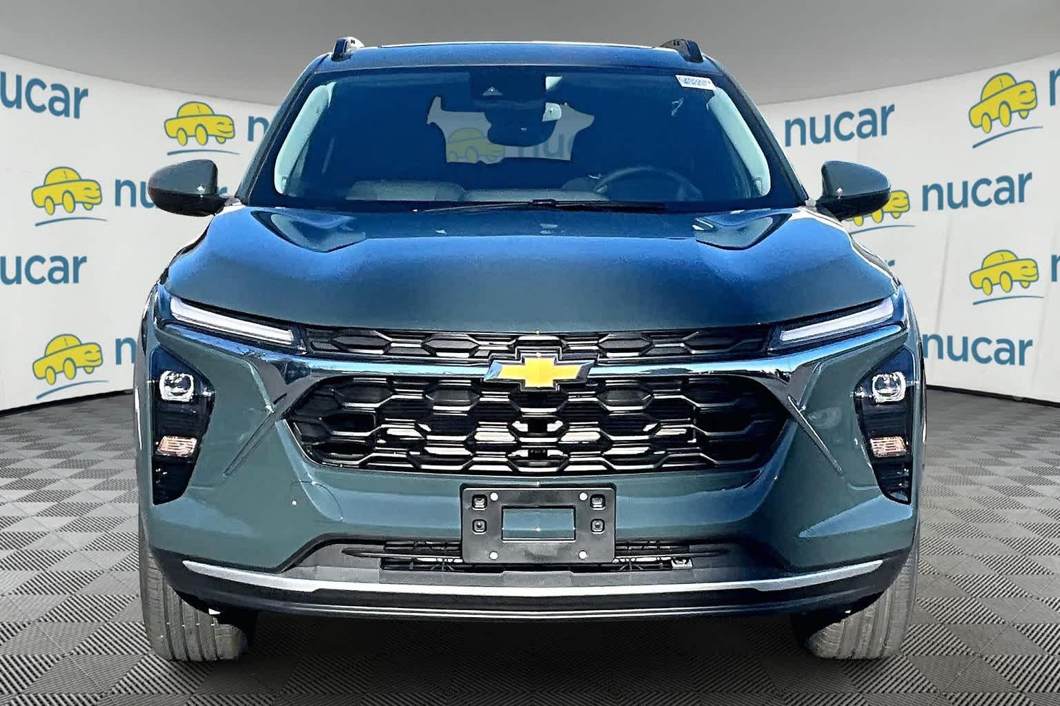 2025 Chevrolet Trax LT - Photo 3