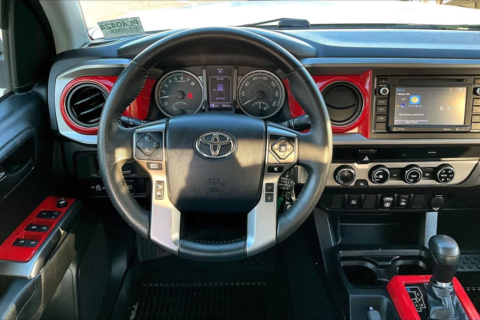 2018 Toyota Tacoma SR5 Double Cab 5 Bed V6 4x4 AT - Photo 16