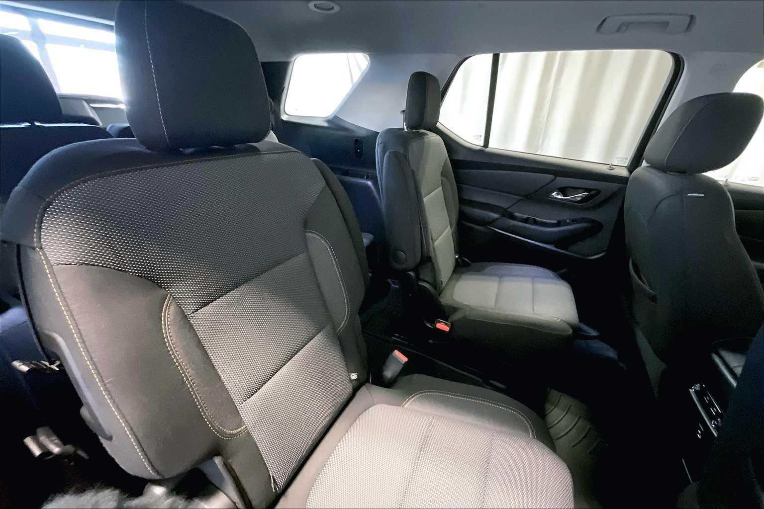 2018 Chevrolet Traverse LT Cloth - Photo 16