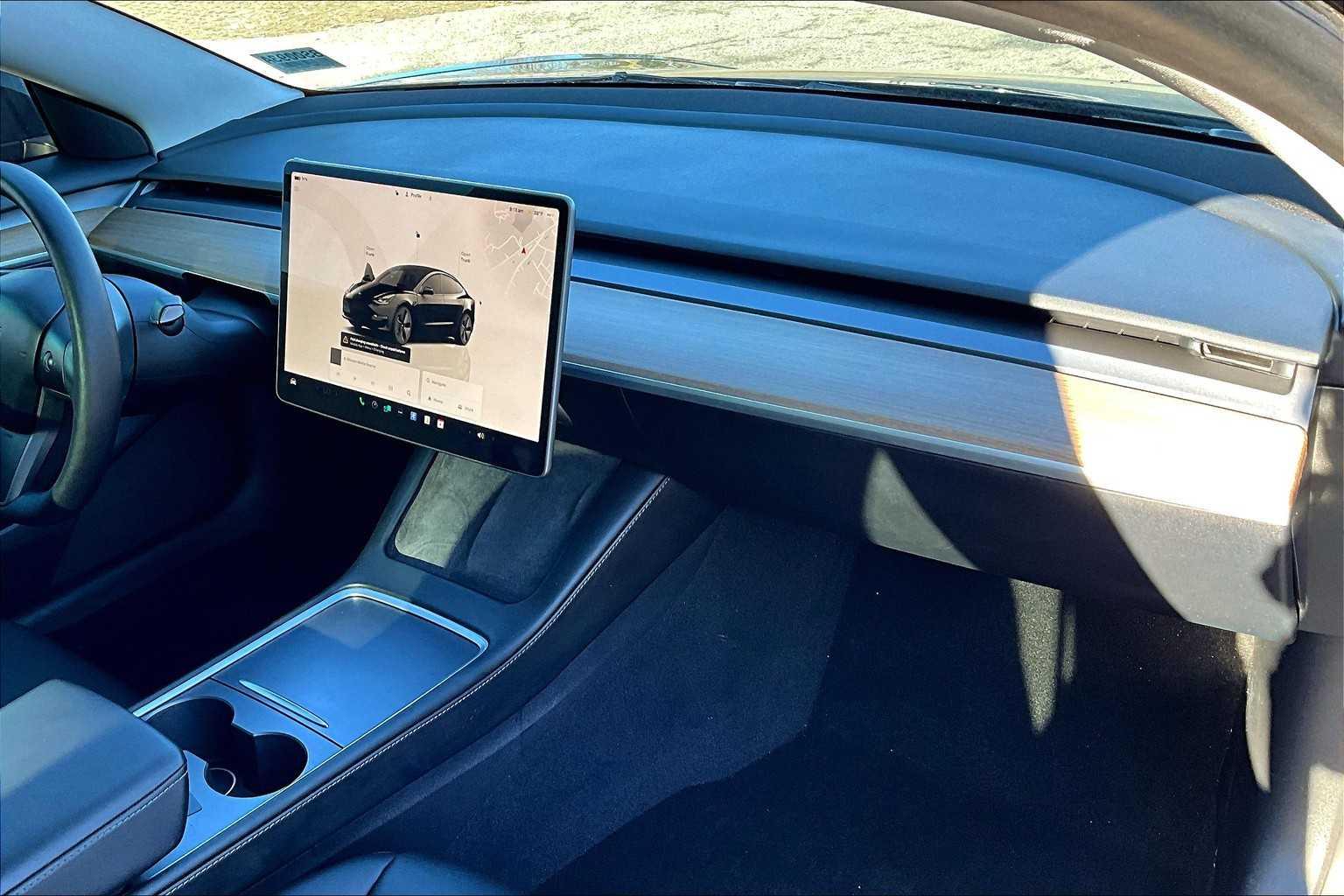 2023 Tesla Model 3  - Photo 14