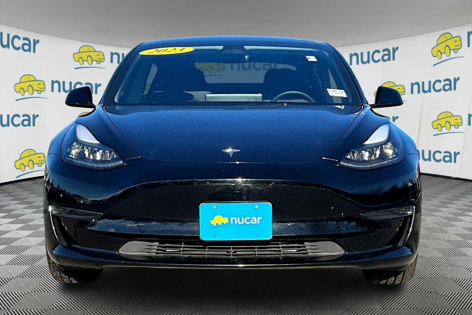 2023 Tesla Model 3  - Photo 2