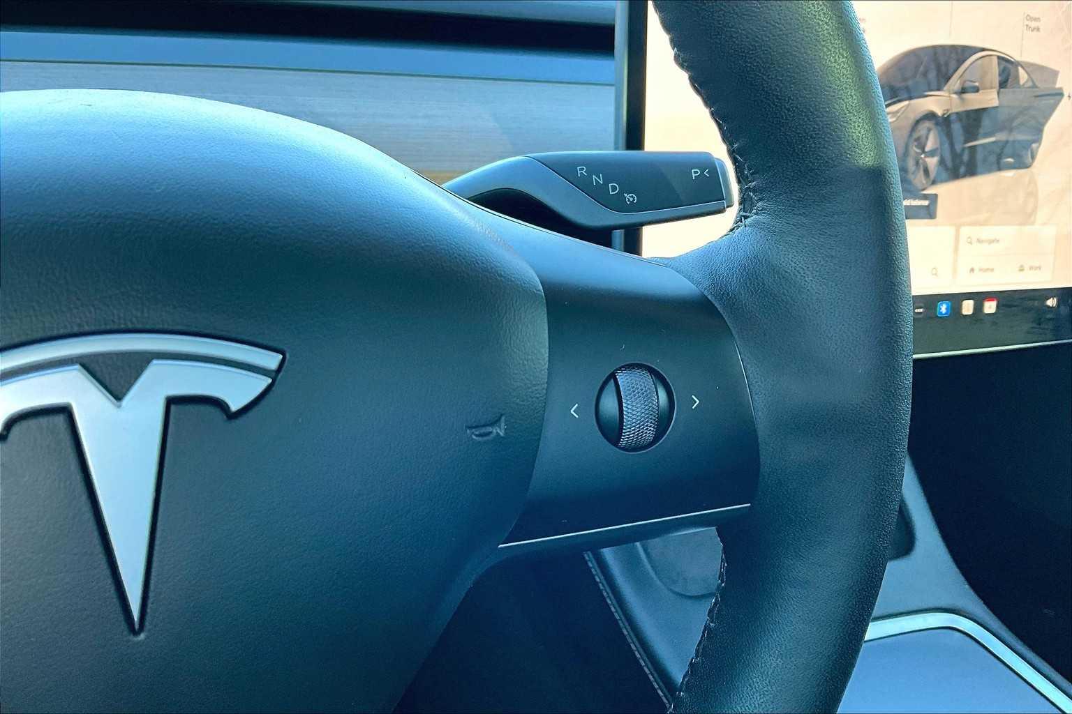 2023 Tesla Model 3  - Photo 24