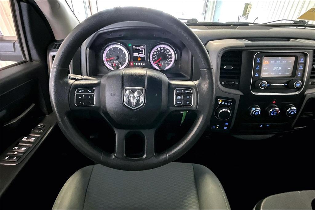 2019 Ram 1500 Classic Express - Photo 17