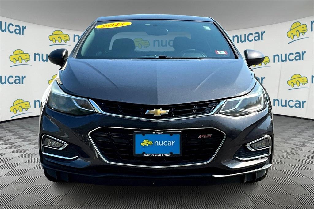 2017 Chevrolet Cruze LT - Photo 2