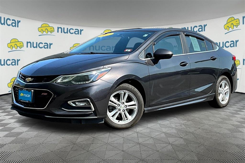 2017 Chevrolet Cruze LT - Photo 3