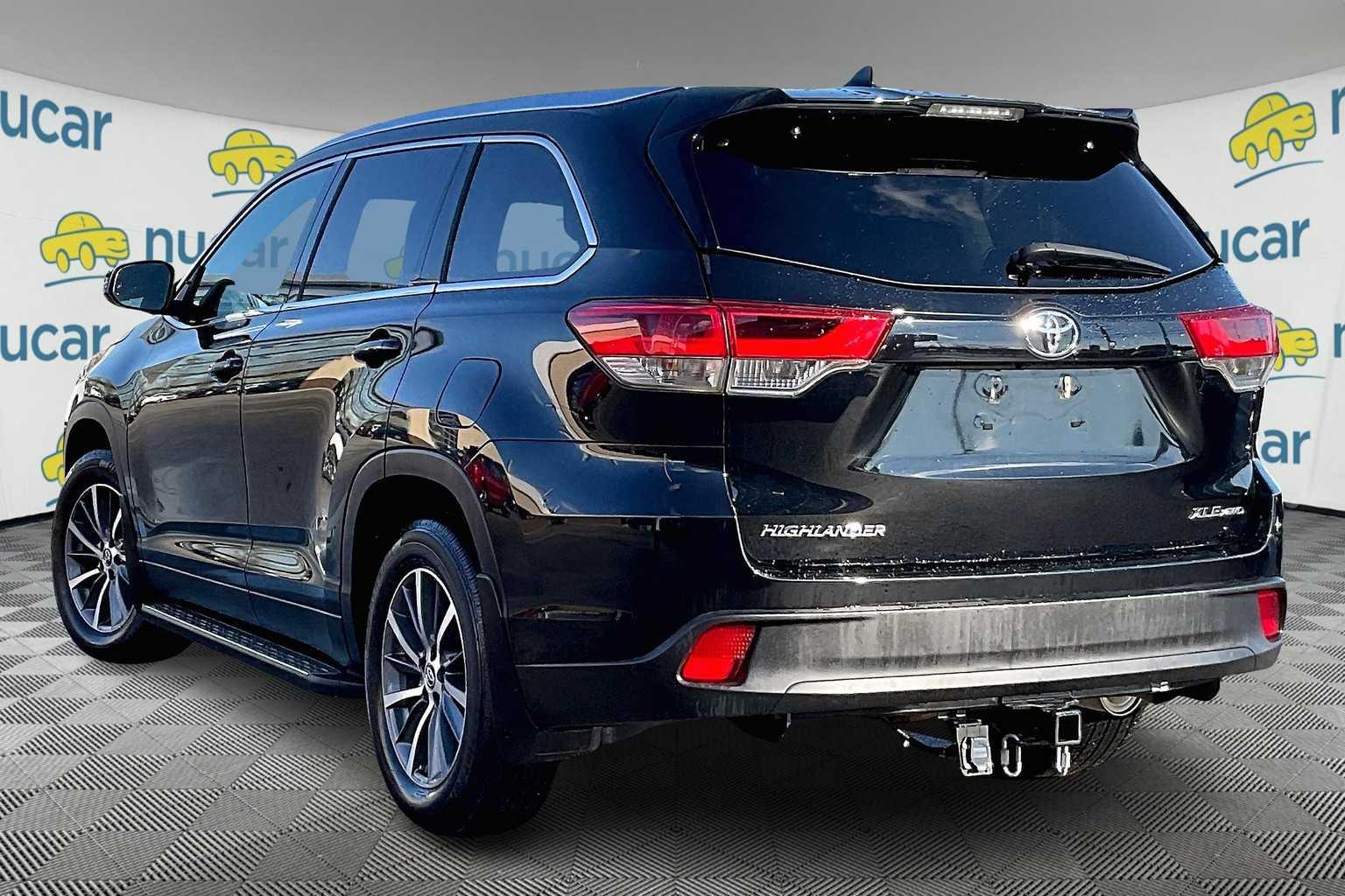 2019 Toyota Highlander XLE - Photo 4