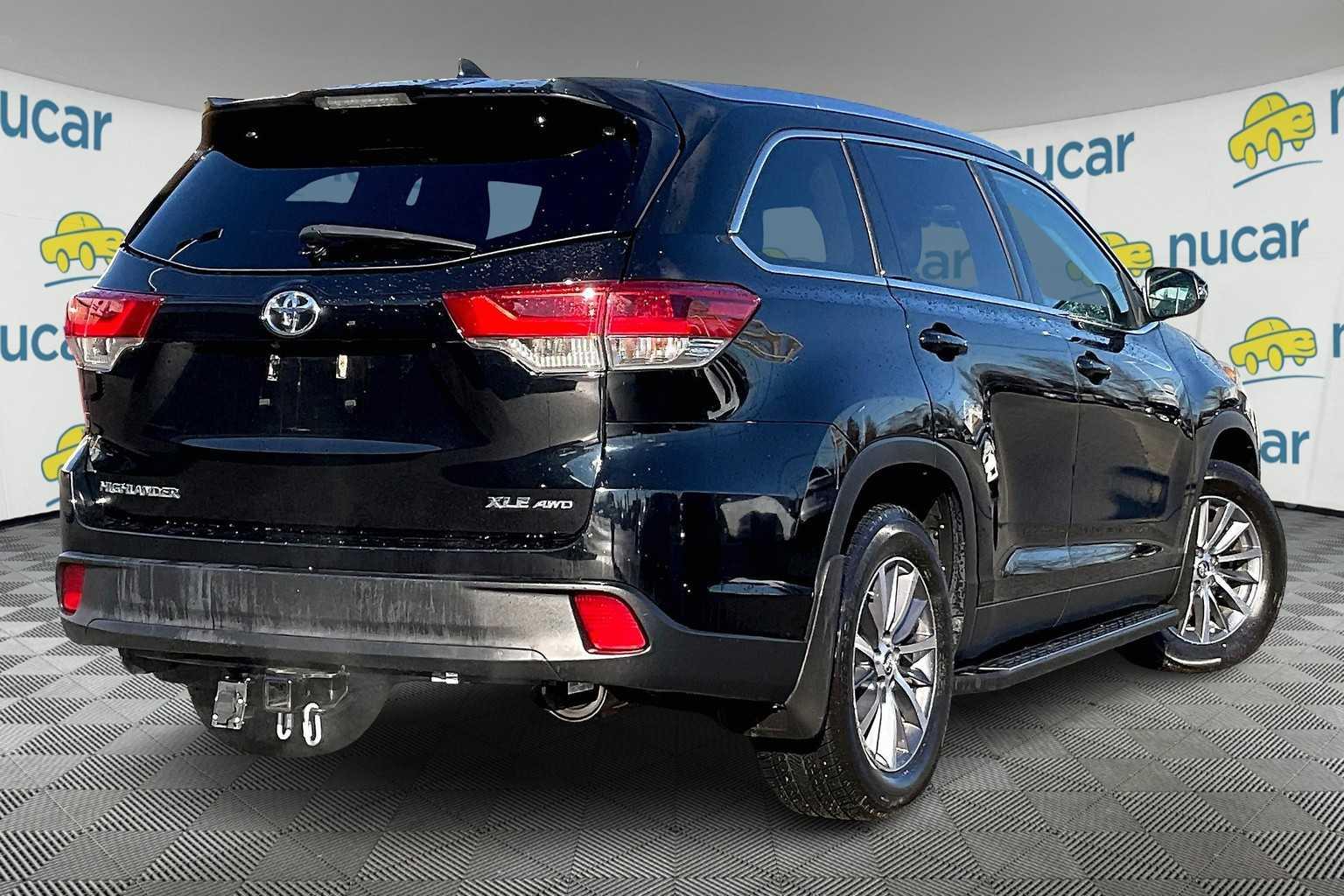 2019 Toyota Highlander XLE - Photo 6