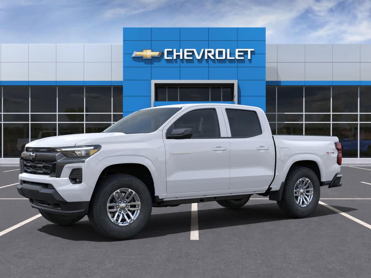 2025 Chevrolet Colorado 4WD LT - Photo 2