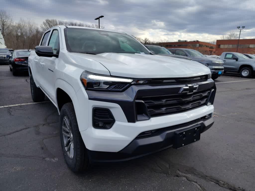 2025 Chevrolet Colorado 4WD LT - Photo 25