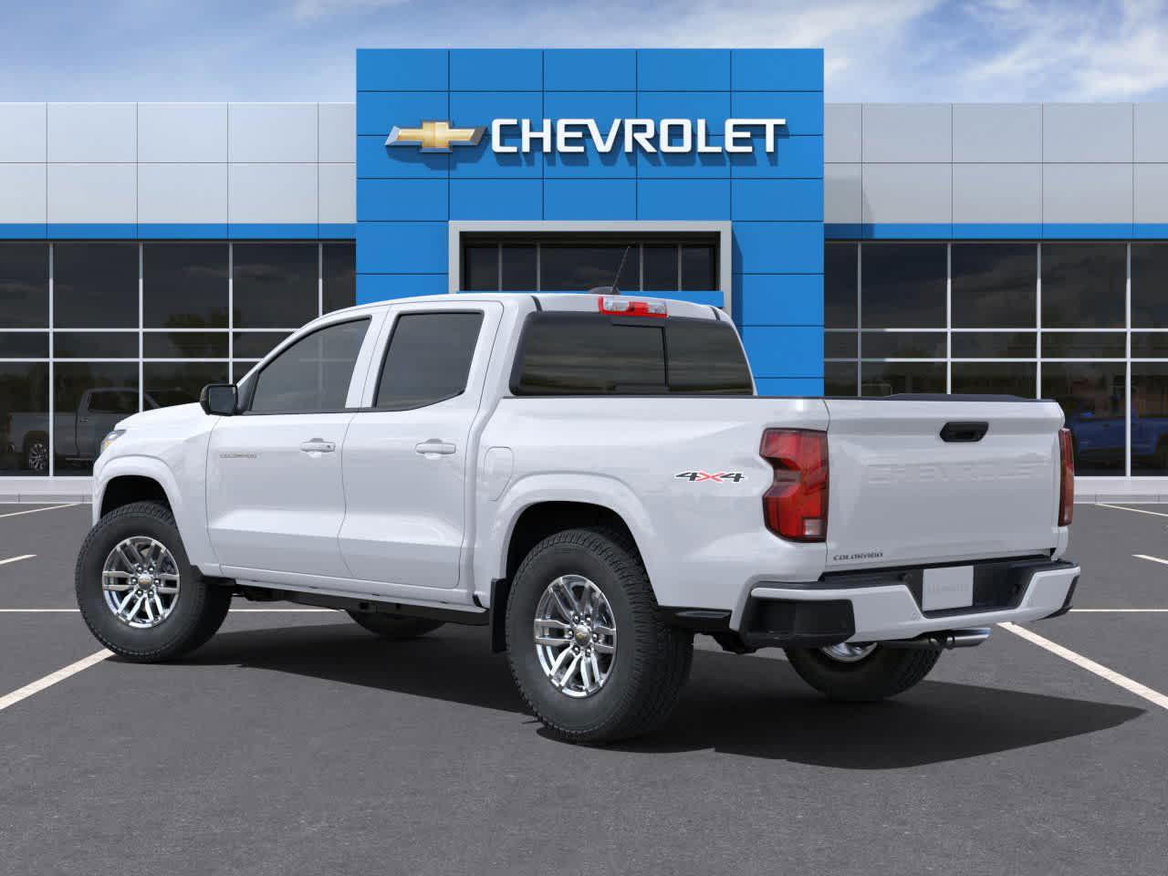 2025 Chevrolet Colorado 4WD LT - Photo 3