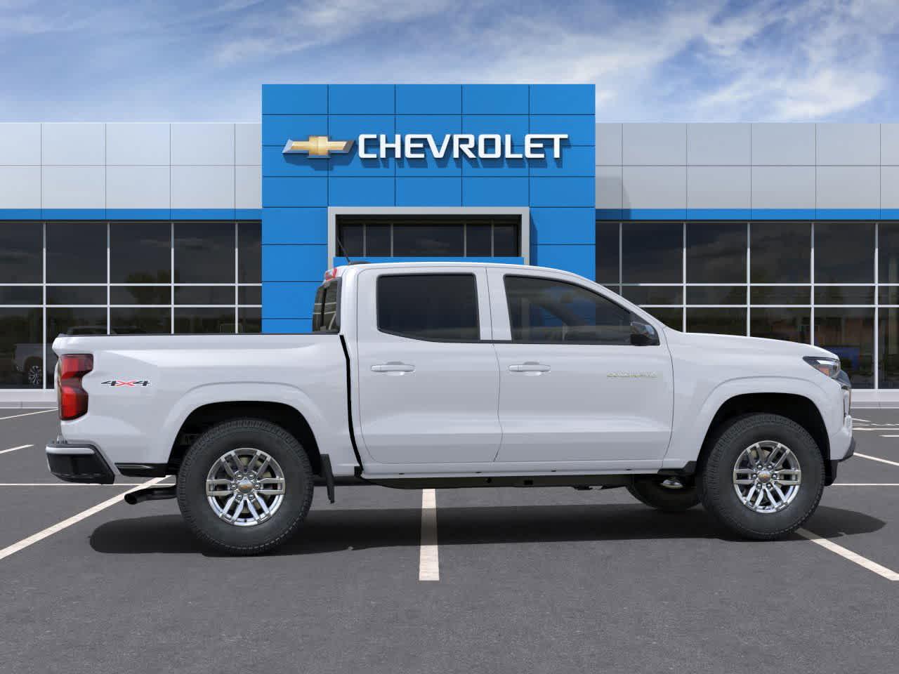 2025 Chevrolet Colorado 4WD LT - Photo 5