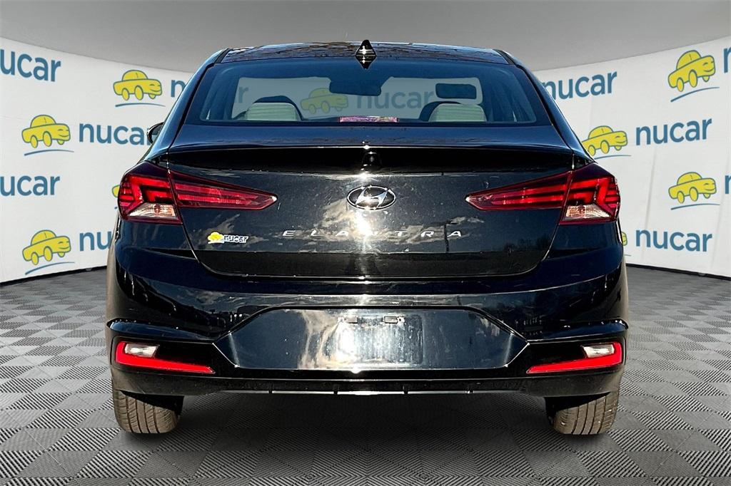 2020 Hyundai Elantra SEL - Photo 5