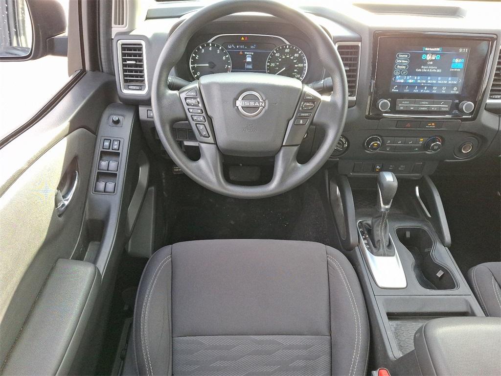 2022 Nissan Frontier SV - Photo 11