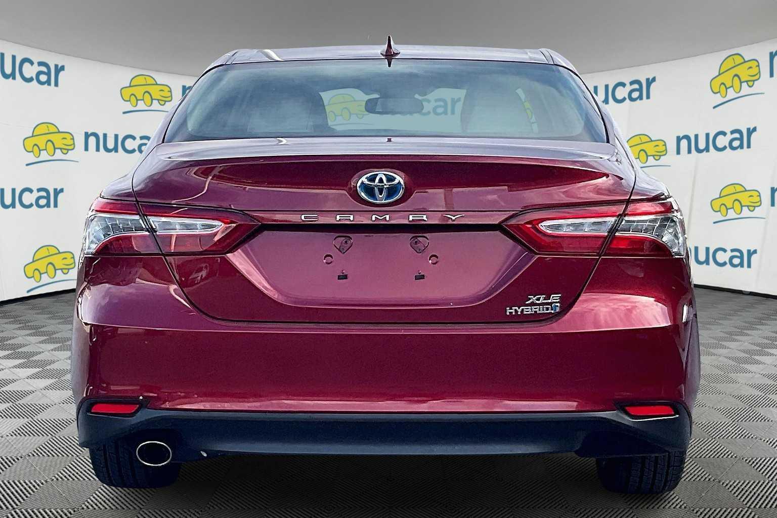 2019 Toyota Camry Hybrid XLE - Photo 5