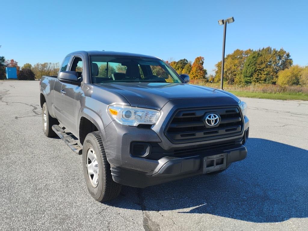 2017 Toyota Tacoma SR5 - Photo 3