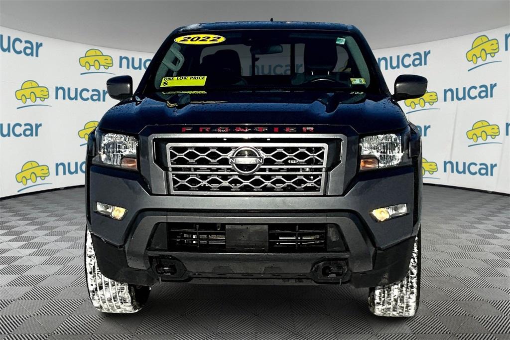 2022 Nissan Frontier SV - Photo 2