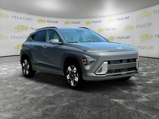 2025 Hyundai Kona SEL Convenience - Photo 11