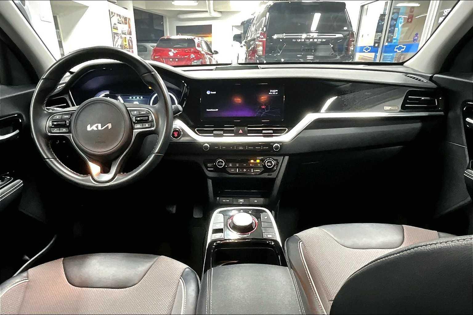 2022 Kia Niro EV EX - Photo 21