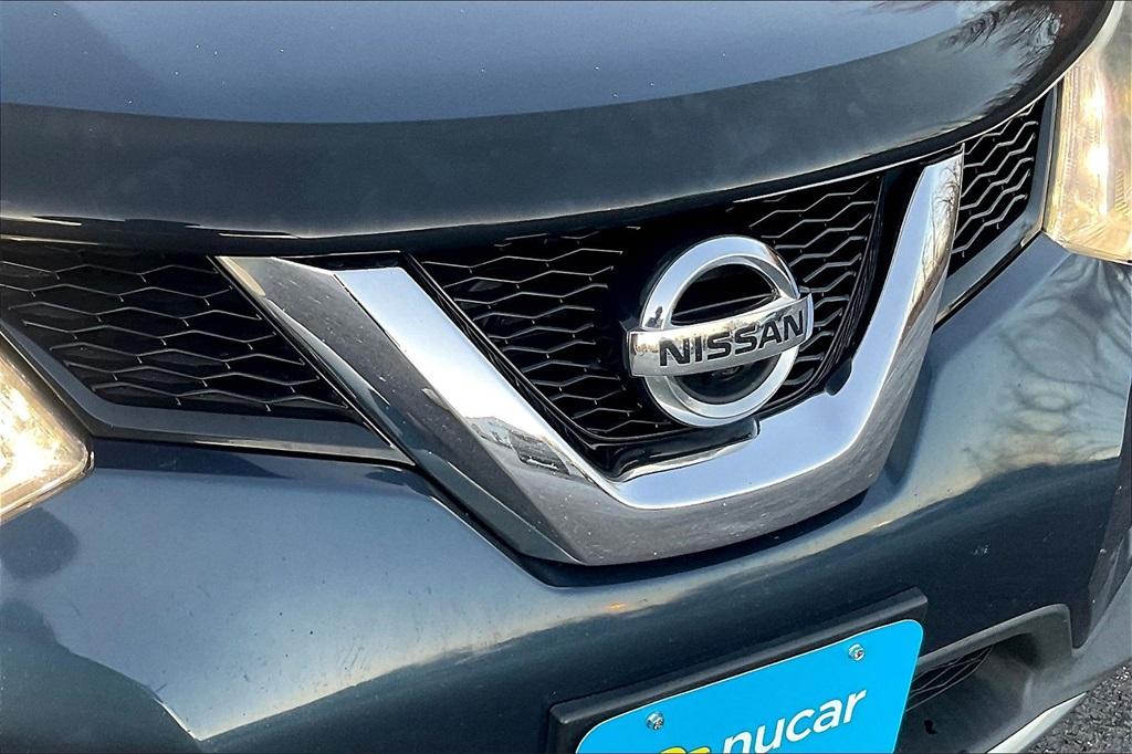 2015 Nissan Rogue SV - Photo 26