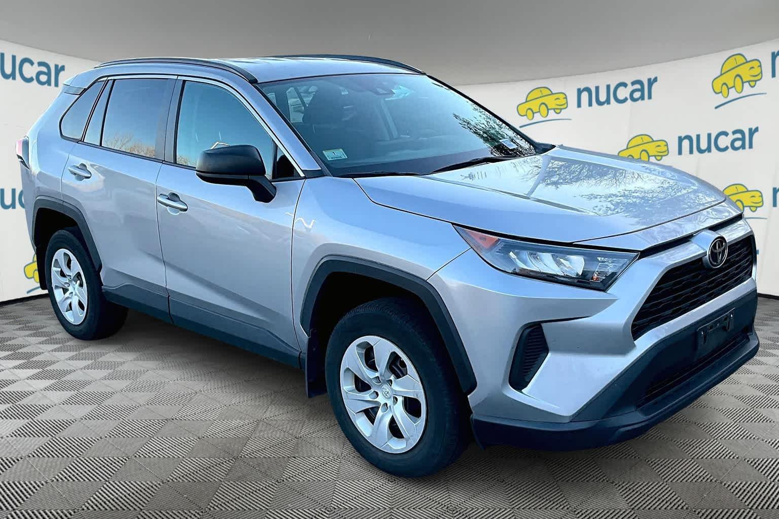 2020 Toyota RAV4 LE