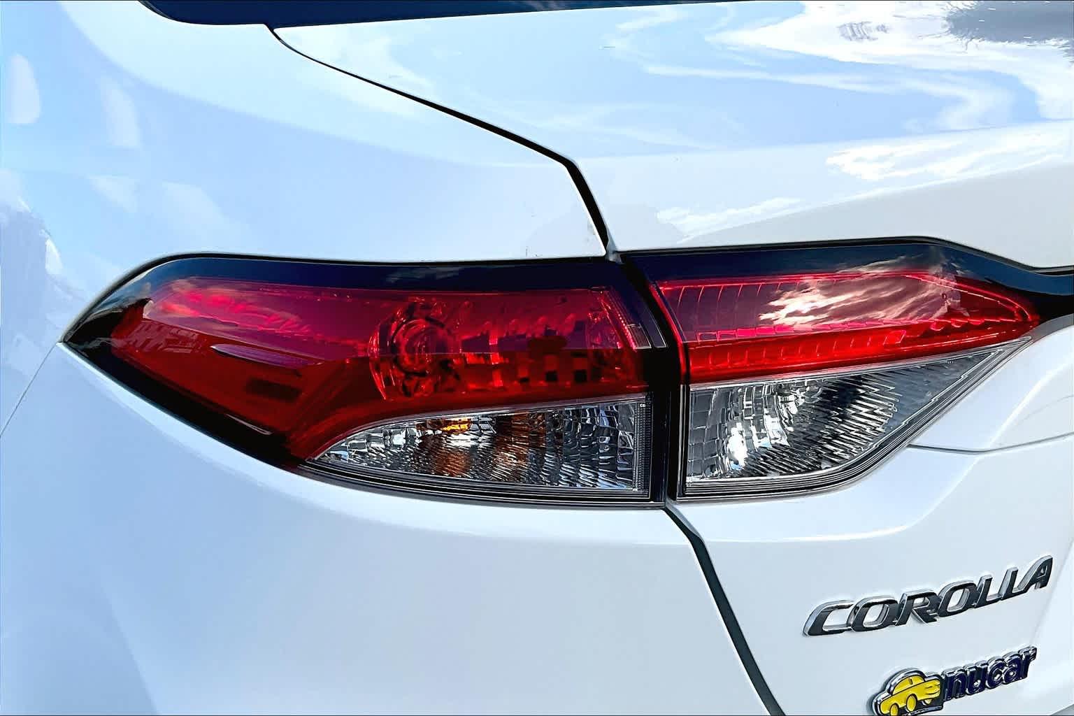 2022 Toyota Corolla LE - Photo 33