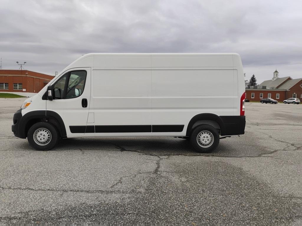 2024 Ram ProMaster 2500 High Roof - Photo 2