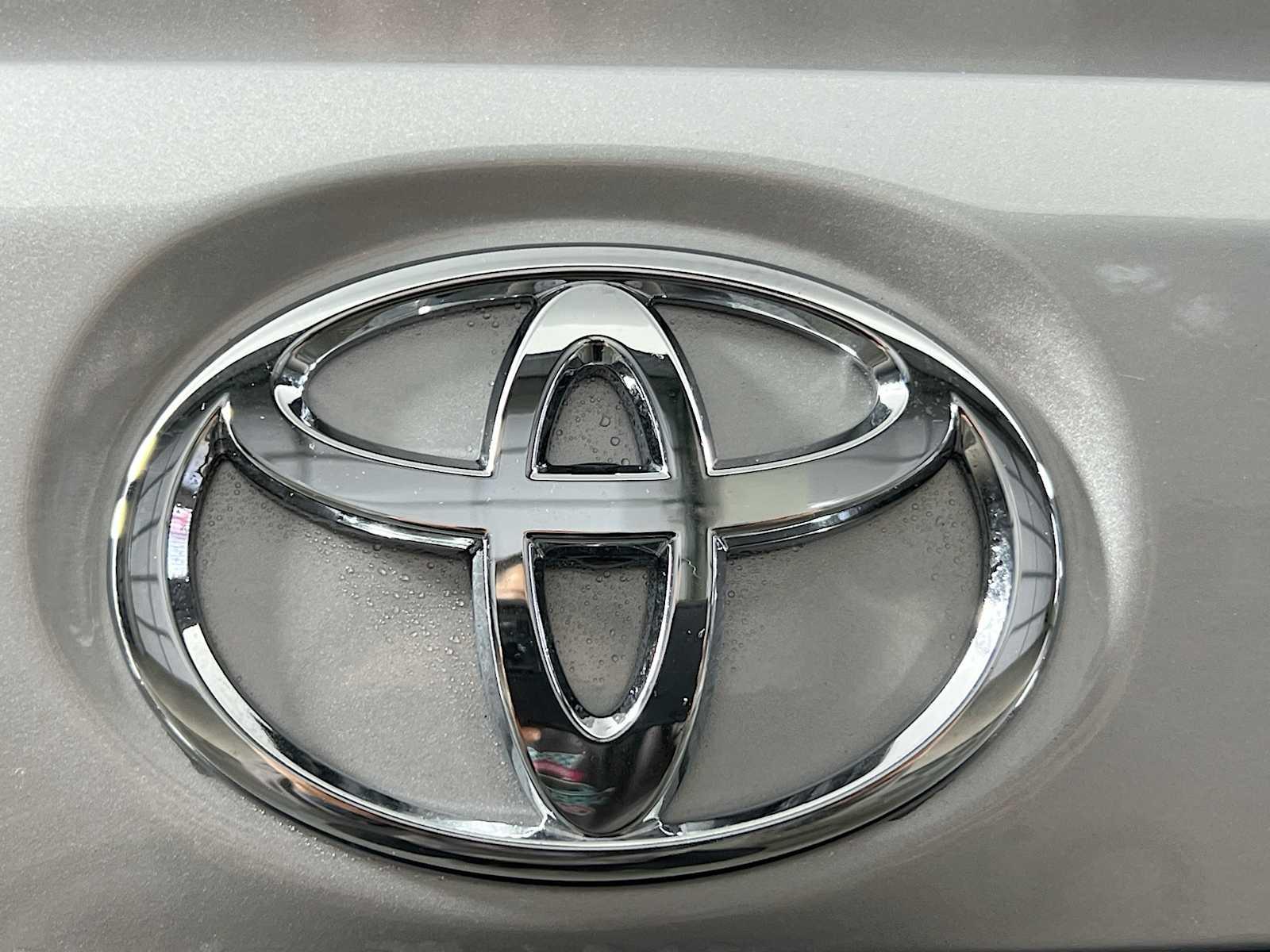 2024 Toyota Corolla SE - Photo 17