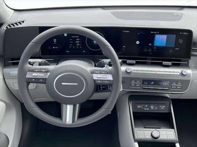 2024 Hyundai Kona SEL - Photo 17