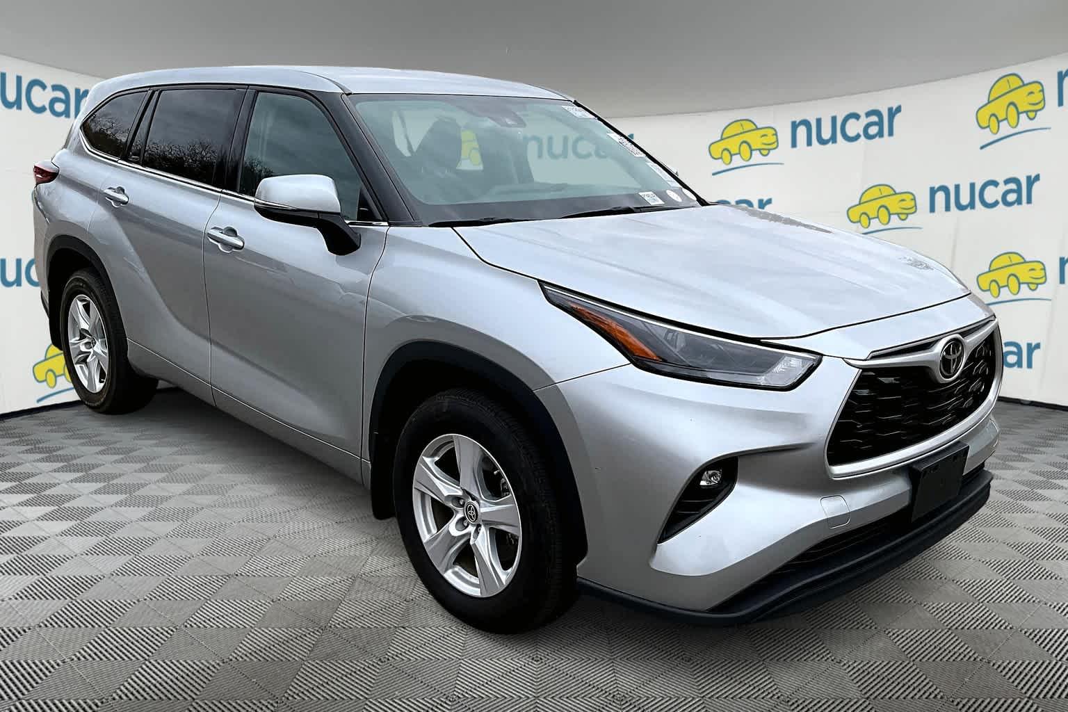 2022 Toyota Highlander LE