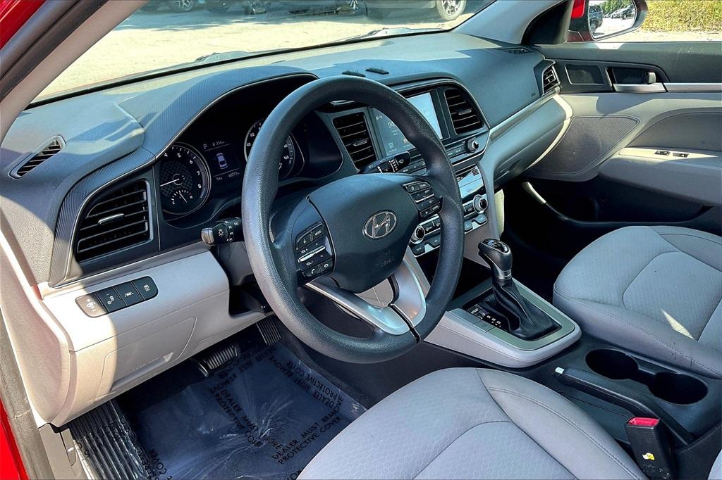 2020 Hyundai Elantra SEL - Photo 8